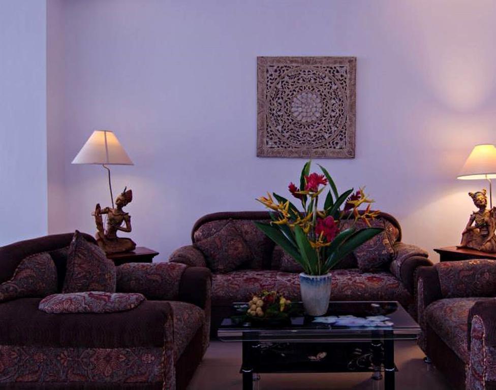 Discover Boracay Hotel Kalibo Buitenkant foto