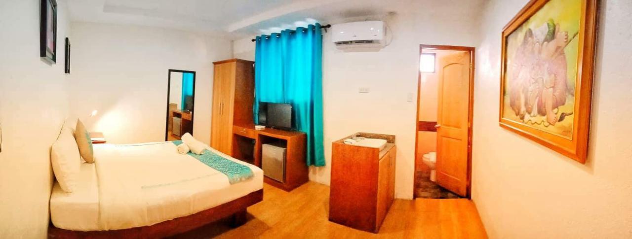 Discover Boracay Hotel Kalibo Buitenkant foto